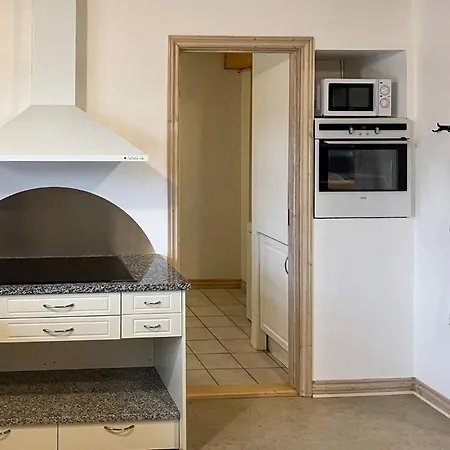 5 Bedroom Awesome In Лемвиг