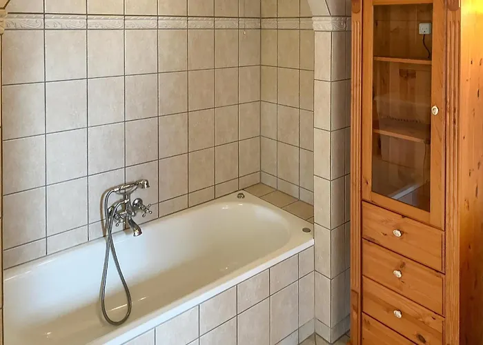 5 Bedroom Awesome In * Lemvig